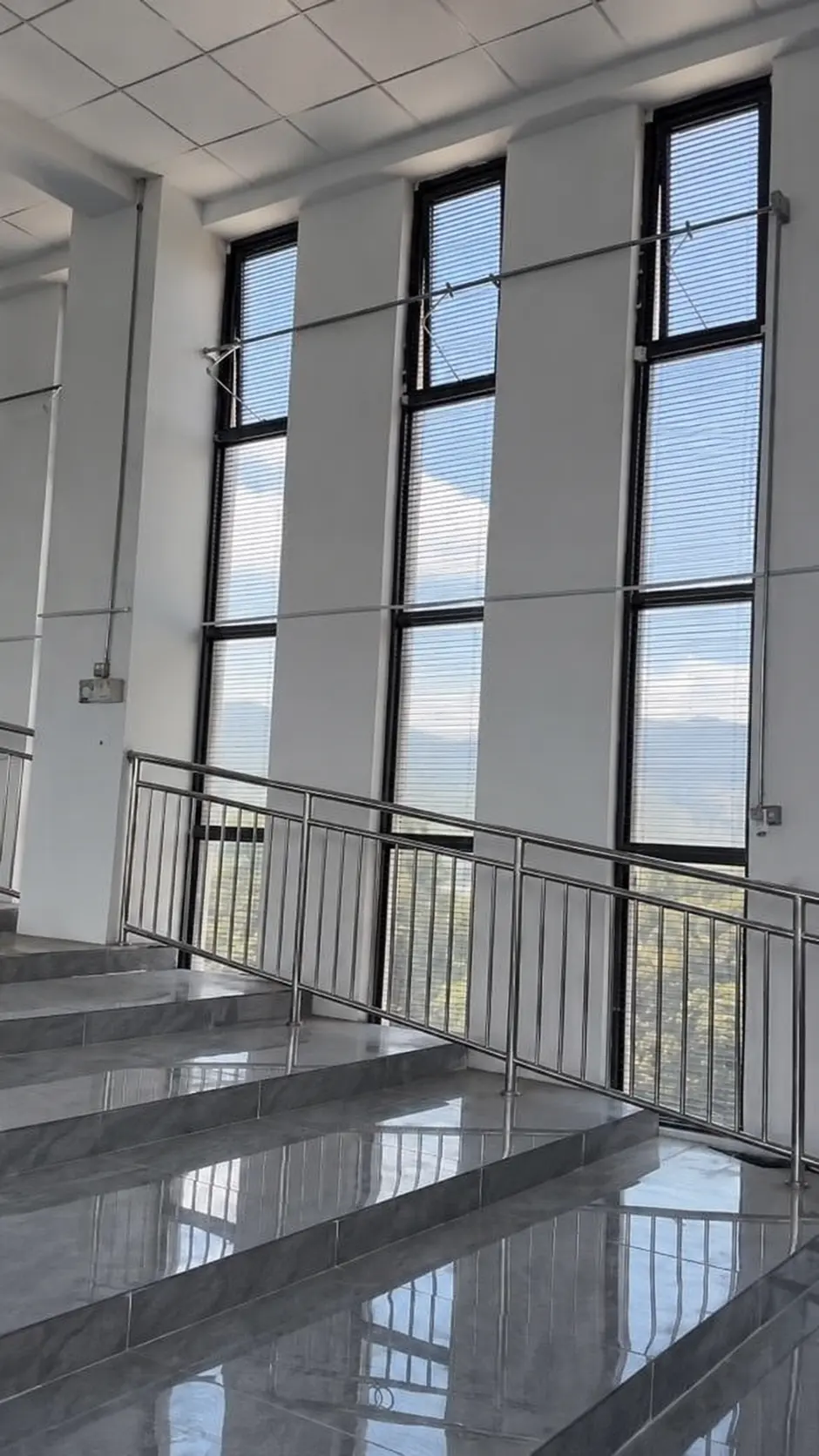 磁控百叶效果示意
